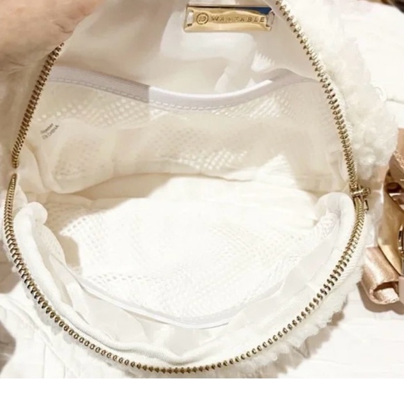 Wantable Sherpa Everywhere Belt Bag Ivory Cozy Fleece Crossbody Adjustable OS - Picture 6 of 12